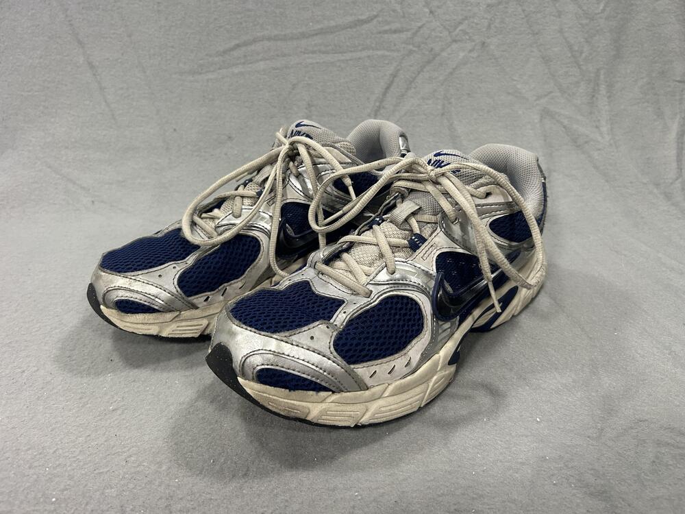 Nike V5 RNR Shoes Mens Size 11 Blue Void Platinum Tint Dad Sneaker Casual